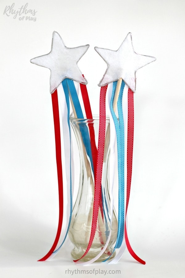 star wand 4th of July crafts and patriotic party favors