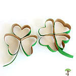 Toilet paper roll four leaf clover and shamrock crafts for St Patricks Day.