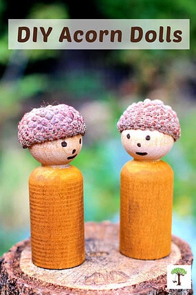 Make DIY acorn dolls with this wooden peg doll and acorn craft tutorial for kids and adults.
